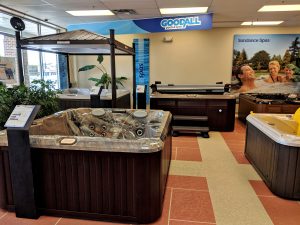 5 ways to create a functional hot tub showroom layout